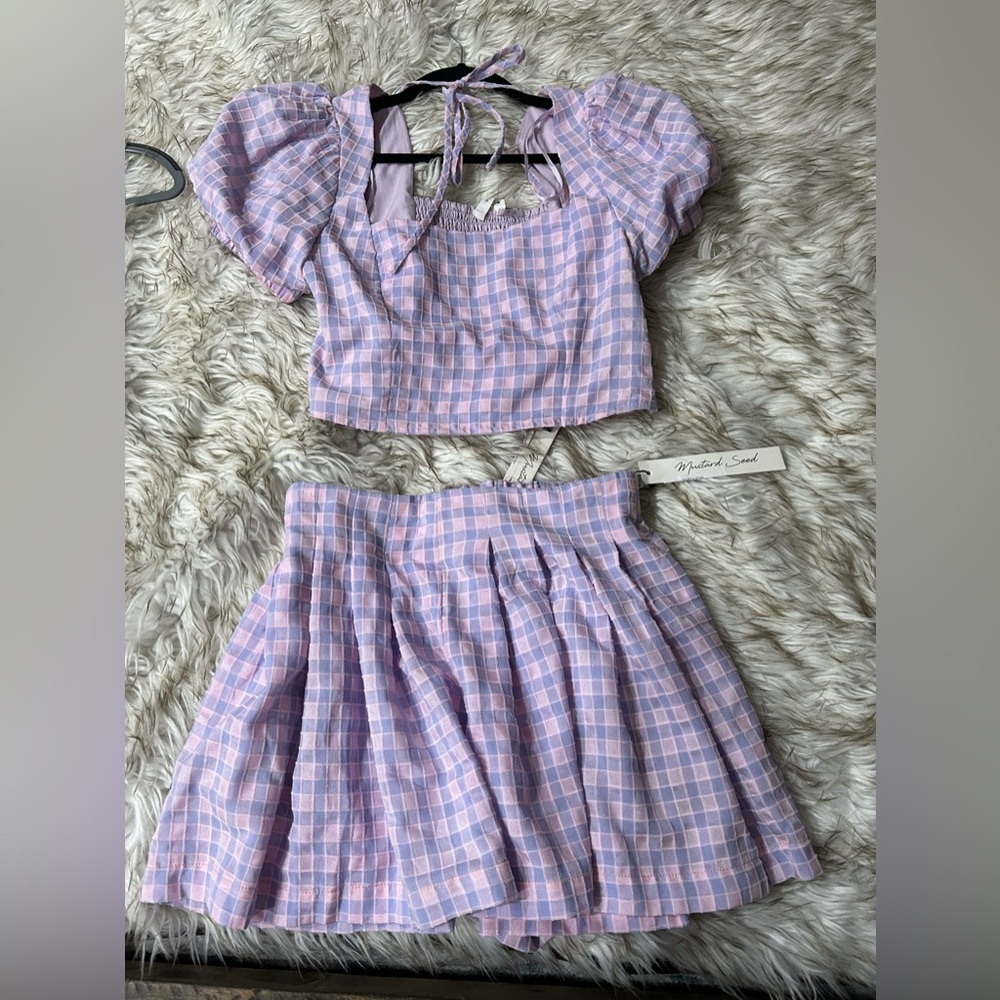 Medium top small skirt by mustard seed